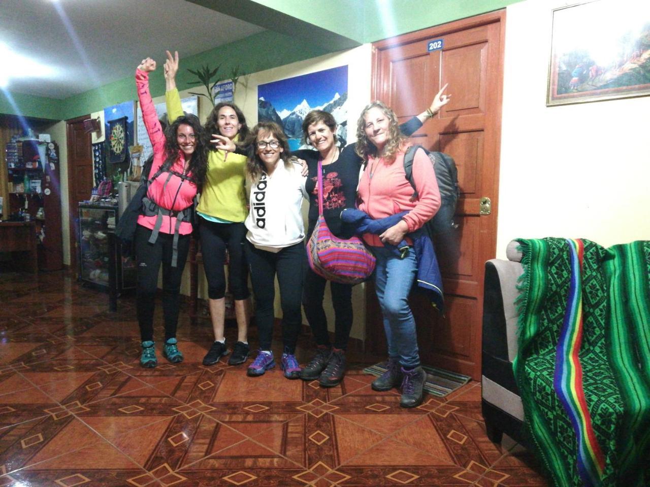 Scheler Artizon Trek Hostel Huaraz  Exterior foto